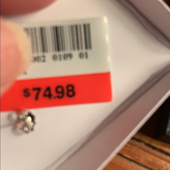 XMAS Deal BLING White Sapphire 8mm Studs - Picture 3 of 5